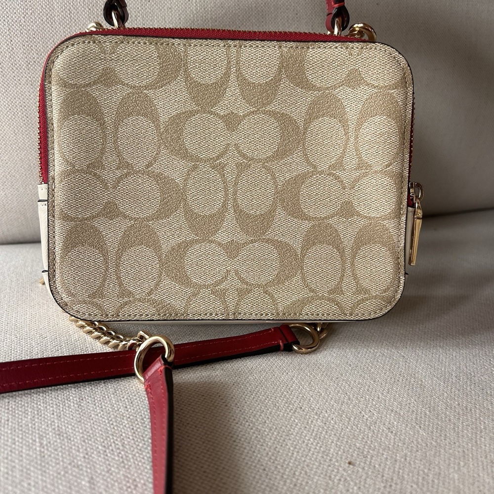 Coach Box Crossbody Bag Lunar New Year Rabbit With Carriage Limited Edition - Picture 13 of 13